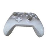 Mixed Video Game Controller Lot with Call of Duty MW3 Game