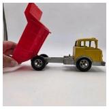 Lot of 2 Vintage Hubley Kiddie Toy Diecast Metal Cattle Trailer & Dump Truck