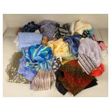 Mixed Womenâs Fashion Scarves Lot Assorted Prints Colors Pre-Owned