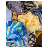 Mixed Womenâs Fashion Scarves Lot Assorted Prints Colors Pre-Owned