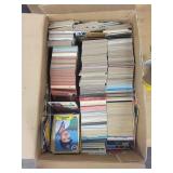 Topps Baseball Cards - Vintage 1980s-1990s Collection