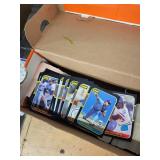 Topps 1993 Baseball Full Set & Leaf Baseball Cards