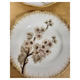 Plates - Vintage Floral Porcelain with Gold Rim (Lot of 4)