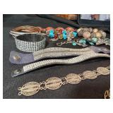 Mixed Costume Jewelry Bracelet Lot Rhinestone Beaded Cuff Bangle 10 Pc