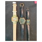 Nine West Kate Spade Pulsar Womenâs Watch Lot 3 Gold Tone As Is