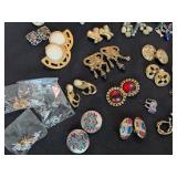 Vintage Costume Jewelry Earrings Lot Clip On Rhinestone Faux Pearl