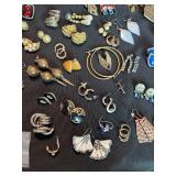 Large Mixed Vintage Costume Jewelry Earrings Lot Clip On Pierced Asst