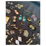 Large Mixed Vintage Costume Jewelry Earrings Lot Clip On Pierced Asst