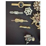 Vintage Costume Jewelry Lot Pins Brooches Barrette Rhinestone 10pc