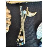 Vintage Costume Jewelry Brooch Pin Lot 14 Gold Tone Mixed Designs