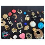Earring singles - no pairs -Vintage Costume Jewelry Lot Mixed Earrings Brooches Pins Singles