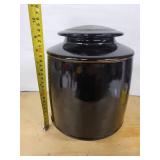 Ginger Jar with Lid Landscape Scene on Lid Glossy Glaze signed by artist Rob Wiedmaier