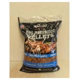 KIRKLAND SIGNATURE BBQ HARDWOOD PELLETS