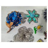 Misc Lot of Assorted Brooches/Pins