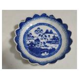 Canton Blue & White Scalloped Edge Plate