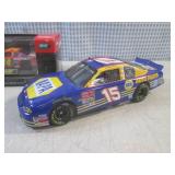(EC1) Michael Waltrip Napa 1:24 Sca...