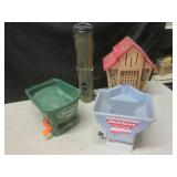 (G-1) 2 Hand Seed Spreaders, Mason ...