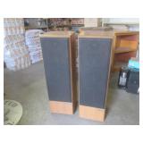 (EW2) Pair of Vintage Infinity 4-Wa...