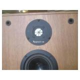 (EW2) Pair of Vintage Infinity 4-Wa...