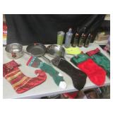 (F-0) Kitchen Pans, Christmas Stock...