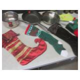 (F-0) Kitchen Pans, Christmas Stock...