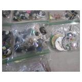 (CS) Large Assortment of Vintage an...