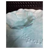 Turquoise Shell-Shaped Ceramic Plate with Nested Flower Dish on Wood Base