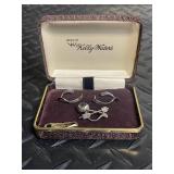 Kelley-Waters Jewels - Vintage Boxed Jewelry Set in Velvet Case