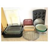 DR - Pyrex Bakeware: Glass Dishes, Loaf Pan, Muffin Pan, Round Cake Pan, Bowls & Wire Rack