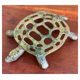 MB - Turtle & Pepper Motif Trivets
