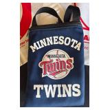 MB - Minnesota Twins Homer Hankies 2006 & 2002, 1991 World Series Tickets & Crossbody Bag