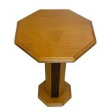 MB - Vintage Wooden Pedestal