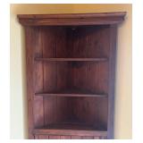 LL - Vintage Corner Cabinet Shelf