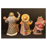 LL - Three Santa Claus Figurines