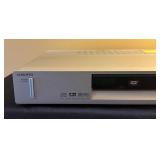 LL - Audiovox DVD Home Theater System Model: DV1100