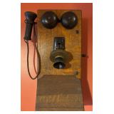 K - Vintage Wall Oak Telephone