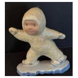 LR - Snow Baby Style Figurines Set with Arched Backdrop