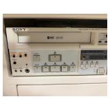 Working Apogee CX Ultrasound Cart w/Monitor & Higher End VCR Sony SVO-9500MD