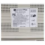 Impression 7Plus Monitor DE-770 BA w/Compaq Keyboard & PC