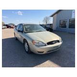 2005 Ford Taurus