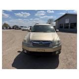 2010 Subaru Outback 1 Owner!