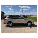 2010 Subaru Outback 1 Owner!