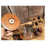 MCM Tobacco Pipe Holder - Including 8 Pipes