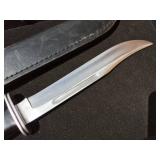 Classic! BUCK 120 Knife + Sheath - Blade Appears VERY GOOD!