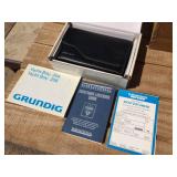 GRUNDIG Yacht Boy 206 World Receiver Radio - Nice!
