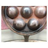 Vintage GRISWOLD No. 32 Cast Iron Hole AEBLESKIVER 962 Pan