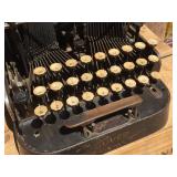 Wow! Antique Oliver No. 3 Typewriter 1901-1907