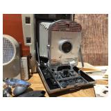 Vintage POLAROID 800 Land Camera - Case - Accessories