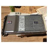 Vintage POLAROID 800 Land Camera - Case - Accessories