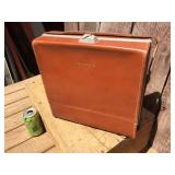 Vintage POLAROID 800 Land Camera - Case - Accessories